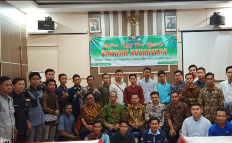 Seminar Hari pers Nasional (HPN) 2020, yang digelar Siginjai Nusantara berkerjasama dengan PetroChina, di Aula Kesbangpol Provinsi Jambi, Jum'at (14/2)/ ist