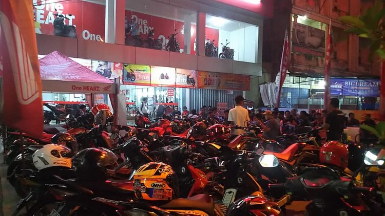 Sinsen Menggelar kopi darat gabungan (kopdargrap) bersama ikatan motor Honda Jambi./ foto: ist