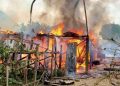Kobaran api melahap 4 rumah warga di Kelurahan Legok, Kecamatan Danau Sipin, Kota Jambi (9/9/2021)