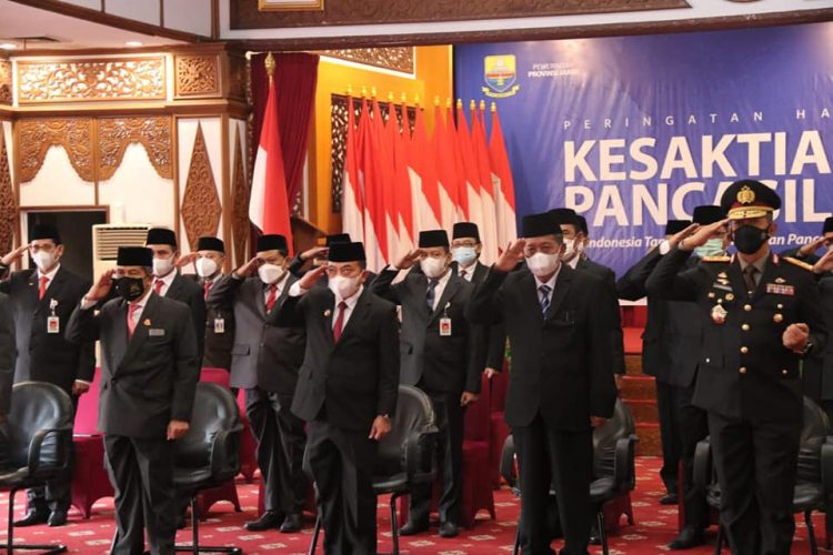 Gubernur Al haris saat peringan hari kesaktian pancasila