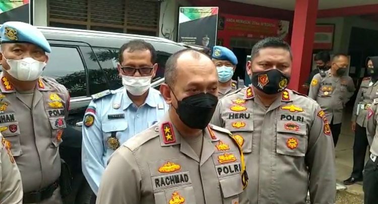 Kapolda Jambi Irjen A Rachmad langsung turun ke lokasi/ foto: sit