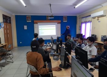 Kampus UNH Jambi Gelar Workshop  bertajuk tema Web Design Mudah dan Praktis.