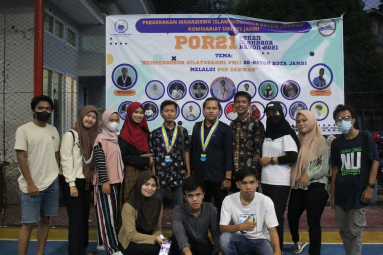 Panitia Pekan Olahraga Rayon (POR) cabang olahraga Futsal Pergerakan Mahasiswa Islam Indonesia (PMII) Rayon Dakwah, Komisariat Universitas Islam Negeri Sulthan Thaha Saifuddin (UIN STS) Jambi/ist