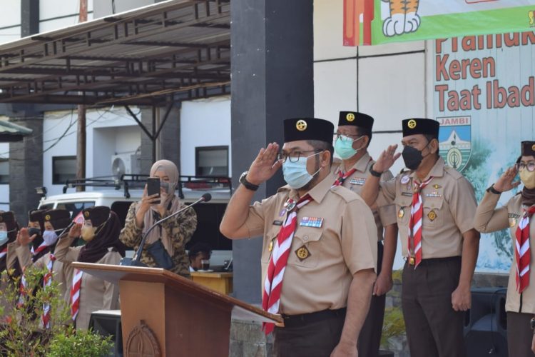 Sekda Provinsi Jambi  Sudirman (depan)
