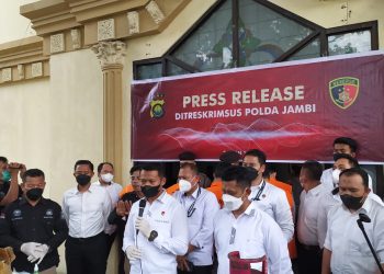 Press release Polda Jambi terkait pengungkap tsk ilegal Mining (Foto: Ichsan ampar)