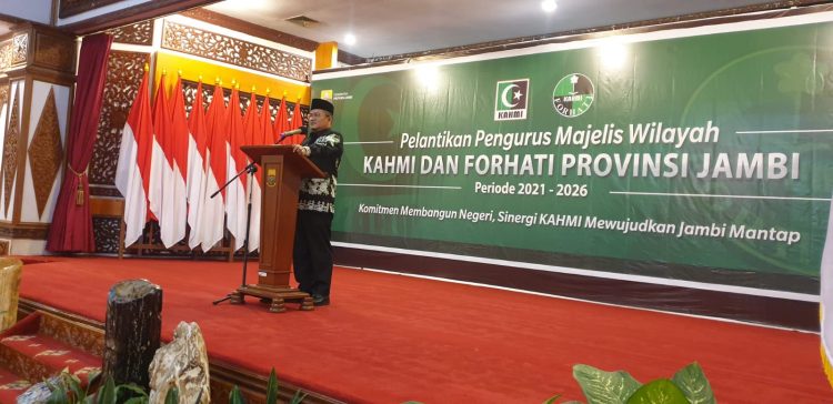 Maulana saat memberikan sambutan (Foto; Ihsan)