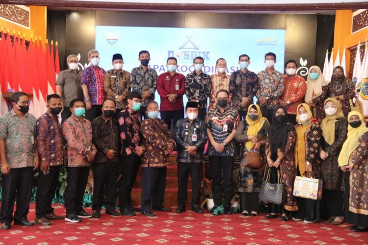 Gubernur Jambi Buka Rakor Kepsek SMA/SMK/SLB/ ist