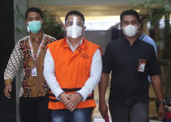 Apif Firmansyah (pakai rompi orange KPK)/ist