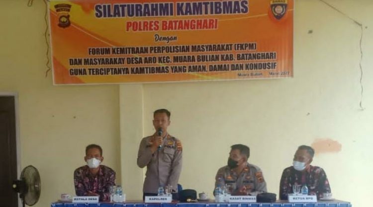 Kapolres Batanghari Silaturahmi ke Desa Aro/ ist