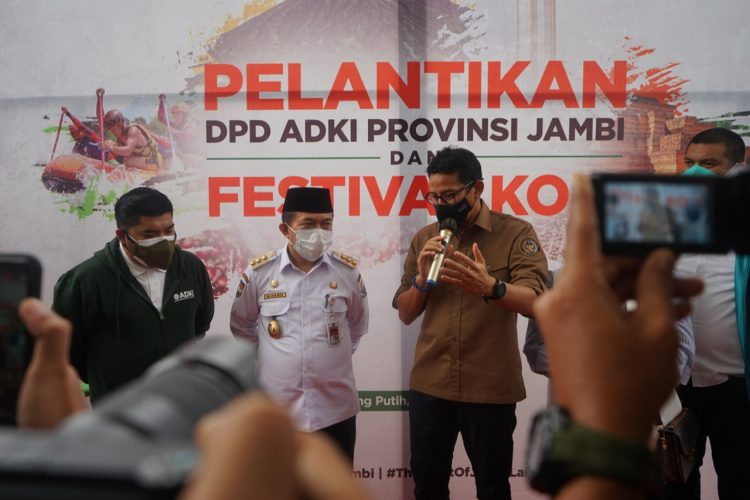 Al Haris ke Sandiaga Uno: Jambi Siapkan Desa Kreatif Bangkitkan Ekonomi/ AMPAR