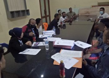 Sat Reskrim Polresta Deli Serdang saat melakukan upaya Diversi pada kasus Penganiayaan yang dilakukan anak/AMPAR