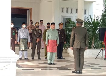 Sapril Pakai Baju Adat Teluk Belanga Dalam Upacara Hari Lahir Pancasila