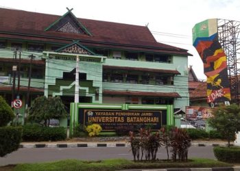 Kampus UNBARI Jambi / AMPAR
