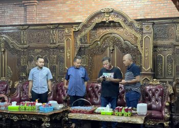 Bupati Tanjab Timur Penuhi Janji Tokoh Masyarakat Muara Tebo Sutriman