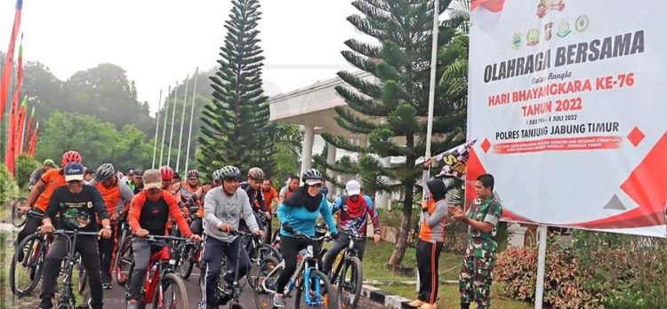 Romi Ikuti Sepeda Gowes Bareng Sambut HUT Bhayangkara Ke – 76