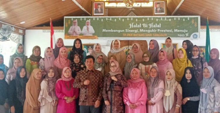 Hadiri Halal Bihalal TP-PKK Batanghari, MFA : Silahturahmi Mempermudah Urusan