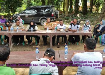 Kadishanpan Jambi Asraf Kunjungi Kelompok Tani Makmur di Tanjab Barat/ doc.ist