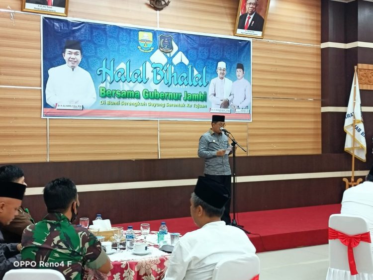 BUPATI TANJUNG JABUNG BARAT LAKSANAKAN KEGIATAN HALAL BIHALAL BERSAMA GUBERNUR JAMBI
