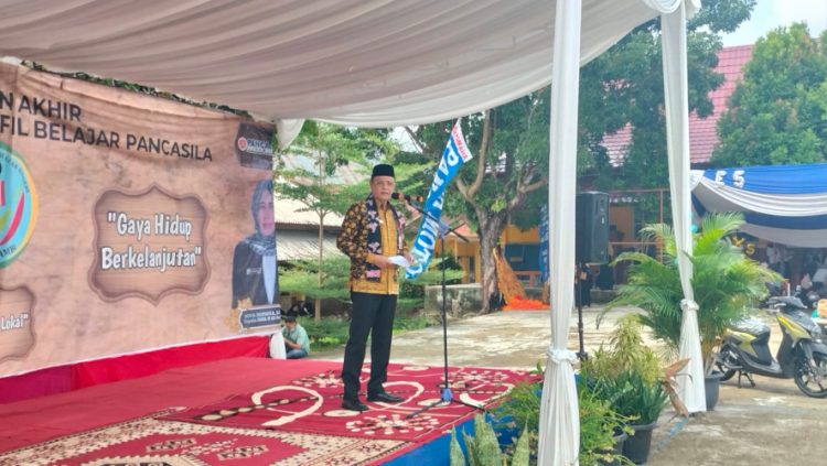 Varial Adhi Putra Mengapresiasi Projek Penguatan Profil Pelajar Pancasila Di SMAN 10 Kota Jambi/ doc.ist