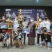 Masnah Berikan Tropi Juara Tournament E-Sport Mobile Legend Bupati Cup Millenial 2022