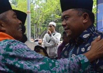 Budhi Lepas Keberangkatan 74 Calon Jamaah Haji Asal Kabupaten Muaro Jambi