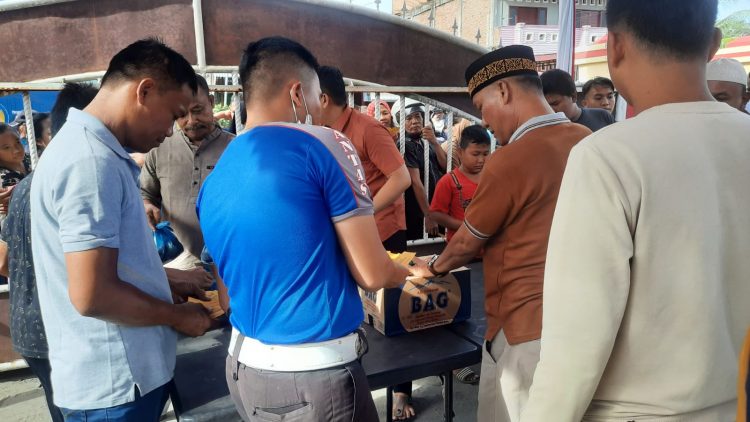 Polresta Deli Serdang laksanakan penyembelihan dan pembagian daging kurban/ AMPAR