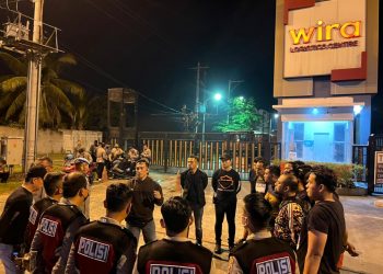 Kapolresta Deli Serdang Kombes Pol Irsan Sinuhaji, SIK, MH turut melaksanakan Patroli Presisi./ ampar