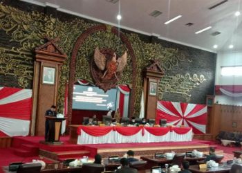 Rapat Paripurna DPRD Provinsi Jambi,  di Ruang Gedung DPRD Provinsi Jambi, Selasa (12/7/2022)/ AMPAR
