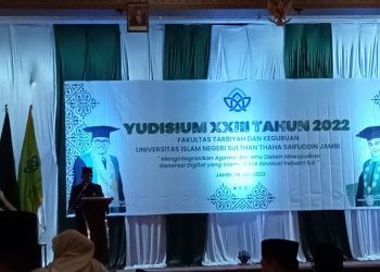 Abdullah Sani Saat Mengahadiri Yudisium XXIII UIN STS Jambi/ AMPAR