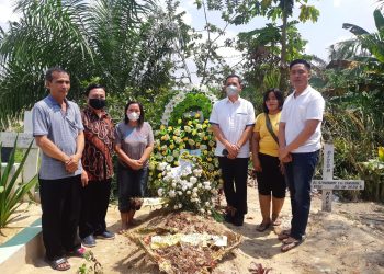 Kompolnas Hingga Menkopolhukam Datangi Keluarga Brigadir J di Sungai Bahar/ Foto: sn