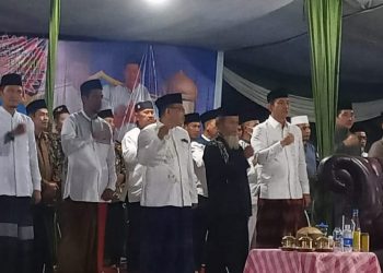 Bupati Batanghari M Fadhil Arief menghadiri Tabligh Akbar sekaligus Halal-bihalal