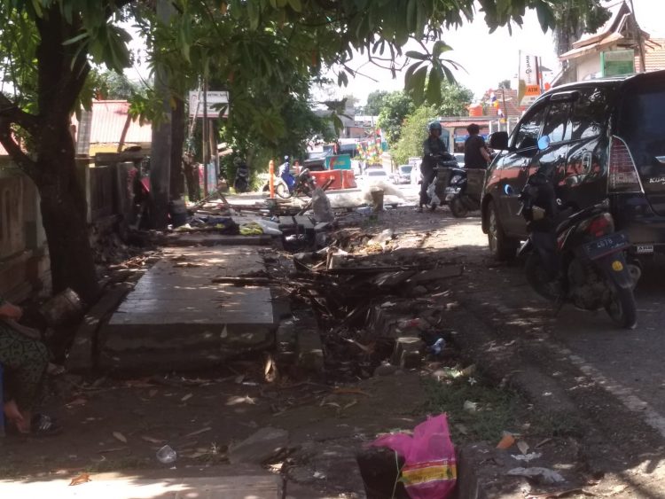 Tampak Depan RSUD Abunjani Bangko Setelah Ditertibkan Satpol-PP/ AMPAR