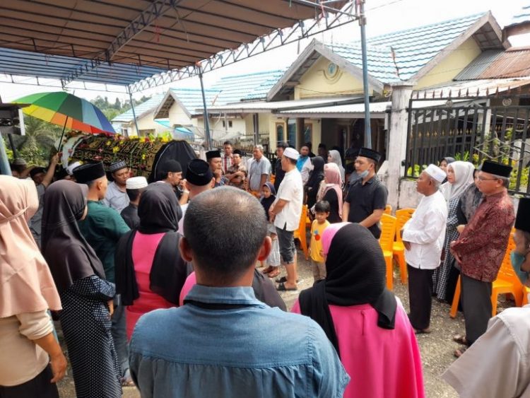 Keadaan Rumah Duka Bhayangkari Erna Sulistina./ AMPAR