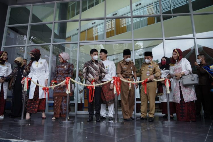 Gedung Graha Utama Graha Masjchun Sofwan di RSUD Raden Mattaher/ doc.ist