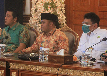 Wabup Robby Saat Hadiri Forum Diskusi./ doc.ist