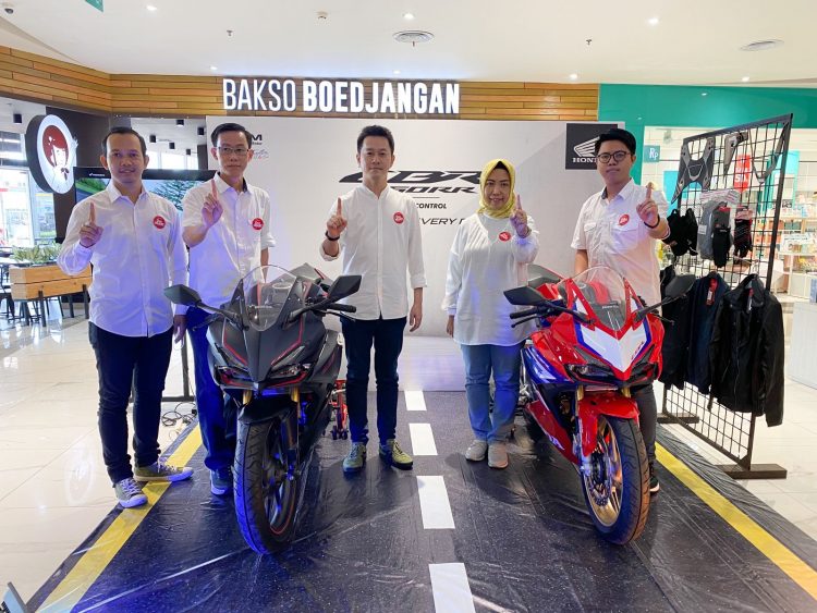 New CBR250RR/ doc.ist