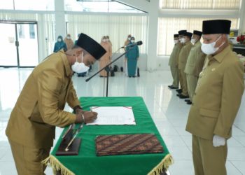 Bupati Kabupaten Asahan Lantik 84 Orang Pejabat Pemkab Asahan./ doc.ist