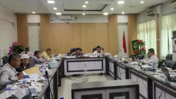 DPRD Kota Jambi menggelar rapat ./ AMPAR