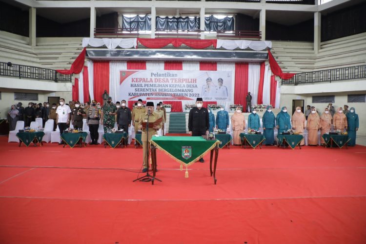 Bupati Asahan Surya, Lantik 89 Kades Terpilih./ DOC.IST