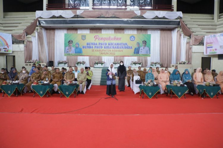 Bunda PAUD Kecamatan, Kelurahan dan Desa Se-Kabupaten Asahan resmi dikukuhkan./ AMPAR