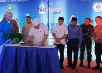 Acara peluncuran produk air minum dalam kemasan (AMDK) Hidayah Water./ DOC.IST