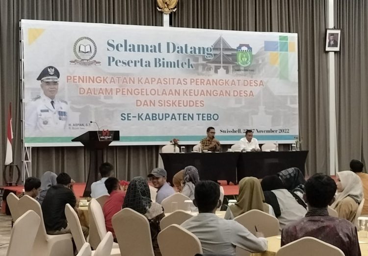 Bimtek Peningkatan Perangkat Kapasitas Perangkat Desa se Kabupaten tebo di Swiss-Belhotel 25-27 November 2022/ AMPAR