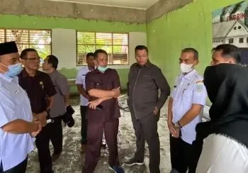 Komisi IV DPRD Kota Jambi turun lapangan (turlap) ke sejumlah Sekolah./ doc.ist