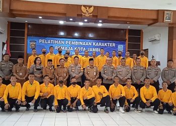 60 Remaja yang Terlibat Geng Motor Selesai Pendidikan dan Pembinaan di SPN Polda Jambi, Selasa (27/12). Foto: Meli/Ampar