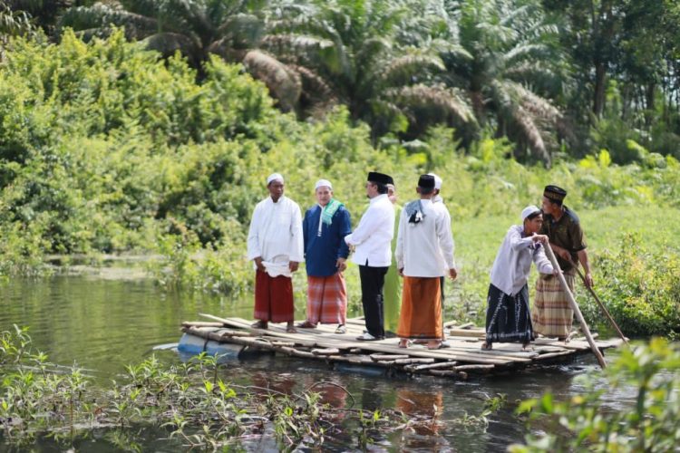 Ivan Wirata (IW) Reses ke Ponpes./ Foto: Dok Humas DPRD Jambi