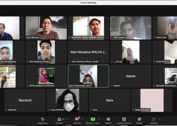 Pelatihan jurnalisme warga secara virtual melalui zoom meeting. Foto: Dok Pribadi