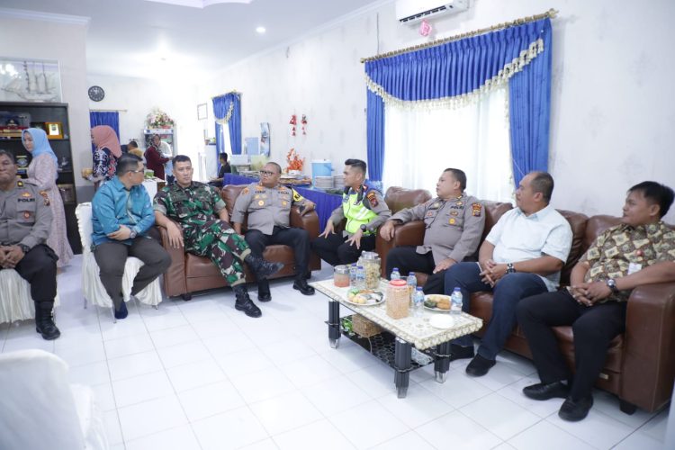 Forkopimda Asahan Hadiri Open Hause di Kediaman Danlanal TB/AS / (Foto: Agusmar/ ampar)