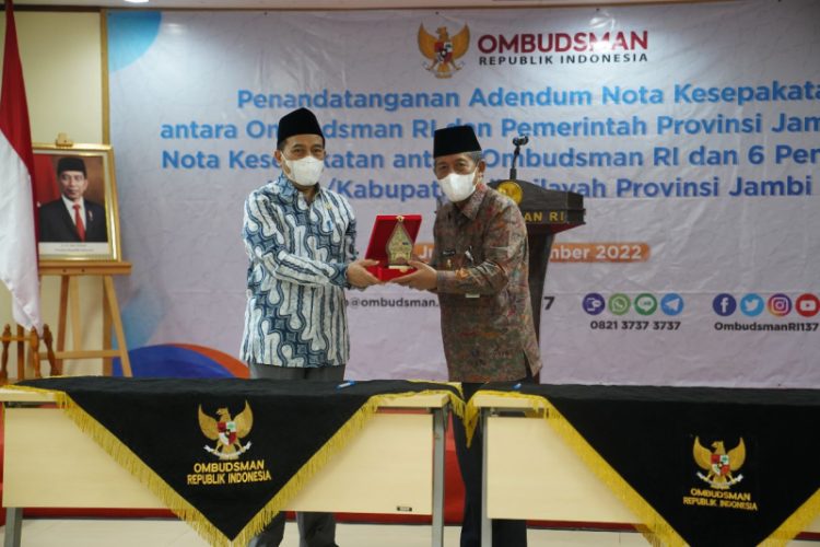 Ombudsman RI Teken MoU dengan Pemda Jambi./ doc.ist