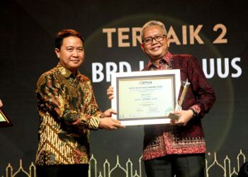 Bank Jambi Syariah Mendapat Penghargaan Mitra Penempatan Terbaik 2022 Versi BPKH, Kamis (22/12). Foto: Humas Bank Jambi