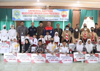 PetroChina Berikan Beasiswa Kepada 925 Siswa/i di Tanjung Jabung Timur/ Foto: humas petrochina